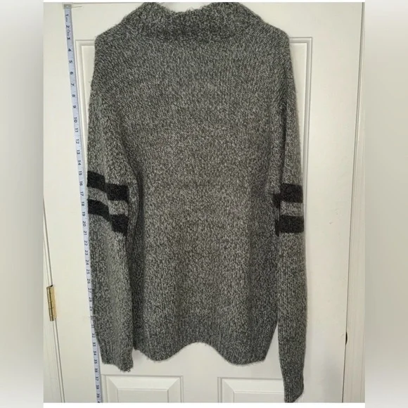 John Henry Men’s sweater, gray, size XL - Picture 2 of 6